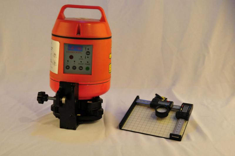 LJC-100激光自動(dòng)安平垂準(zhǔn)儀圖片/LJC-100激光自動(dòng)安平垂準(zhǔn)儀樣板圖 (2)