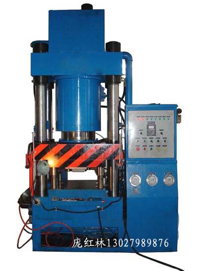 2000T油壓機(jī)圖片/2000T油壓機(jī)樣板圖 (3)