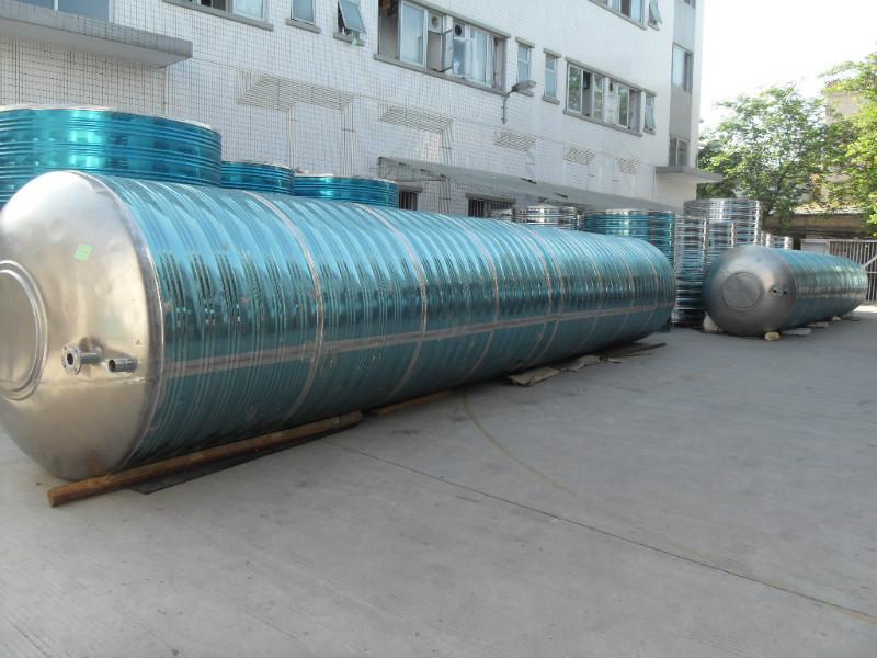 圓柱形臥式不銹鋼水箱-臥式工程保溫水箱-不銹鋼臥式水罐報(bào)價(jià)