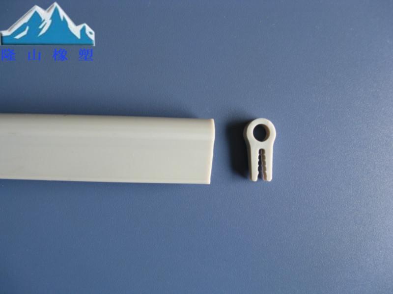 供應(yīng)專業(yè)硅膠密封條，各類門封條，電器密封條，機(jī)器設(shè)備密封條