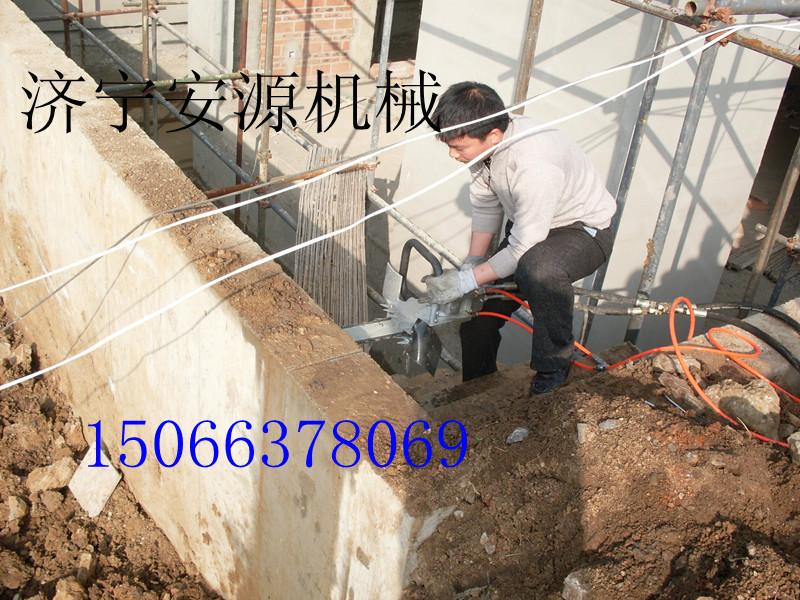 鋼筋混凝土開(kāi)槽機(jī)廠家圖片