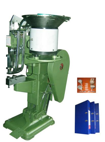 供應(yīng)箱包鉚釘機(jī)拉桿箱鉚釘機(jī)