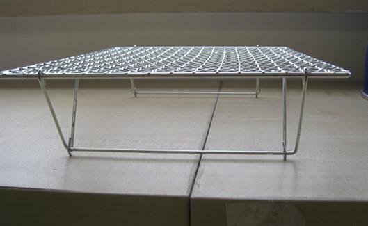 供應(yīng)燒烤網(wǎng)、燒烤網(wǎng)廠家、安平瑞德-質(zhì)量好、價錢低、工期短、服務(wù)好。