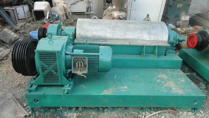 二手臥螺沉降離心機(jī)價格