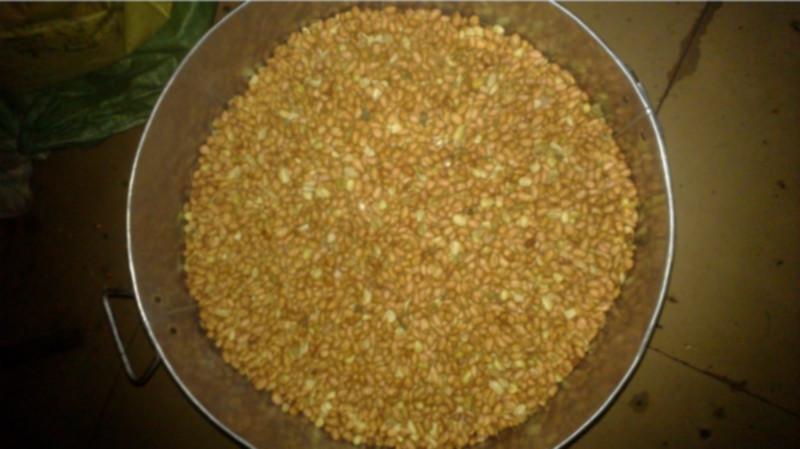 供應純正花生油農家花生油柴火壓榨花生油土榨花生油純正芝麻油