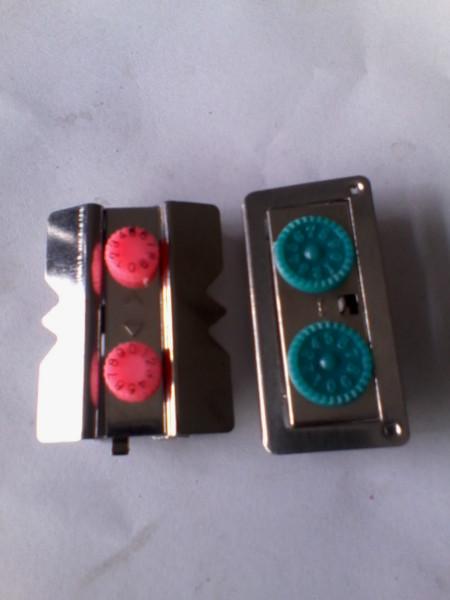 批發(fā)可調(diào)密碼鎖對(duì)碼