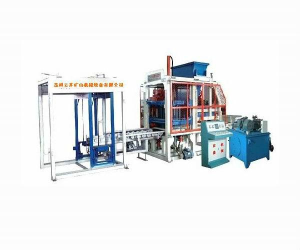 供應(yīng)昆明哪里有賣免燒磚機(jī)的