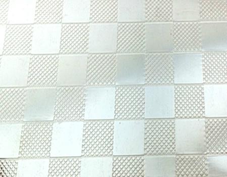 供應(yīng)不銹鋼壓紋板