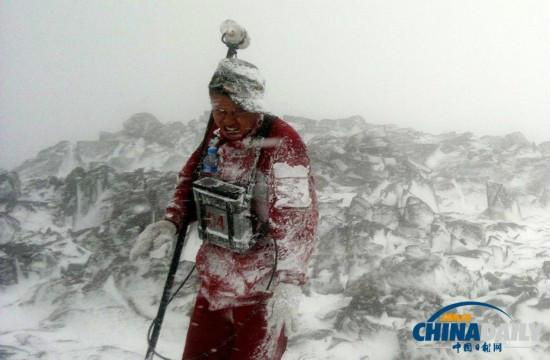 供應(yīng)GSM-19T質(zhì)子磁力儀維修中心