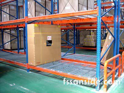 佛山貨架廠家*佛山重型層板貨架