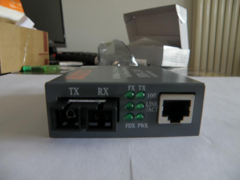 岱岳區(qū)光纖收發(fā)器新泰光纖收發(fā)器圖片