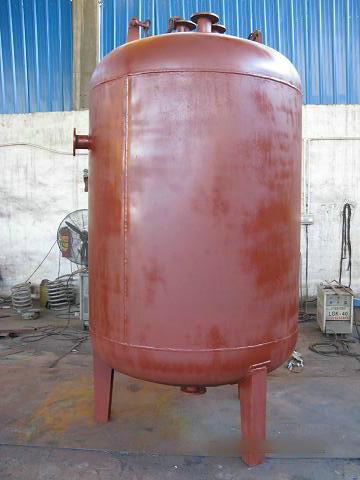 廠家直銷供應(yīng)容積式換熱器換熱機(jī)換熱設(shè)備換熱器