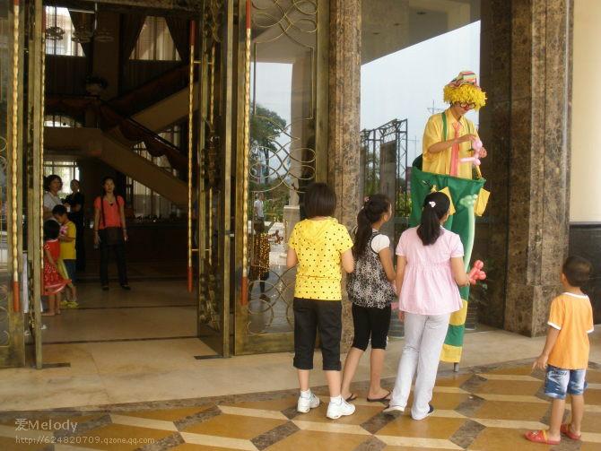 供應(yīng)小丑高蹺，廣州高蹺，高蹺氣球