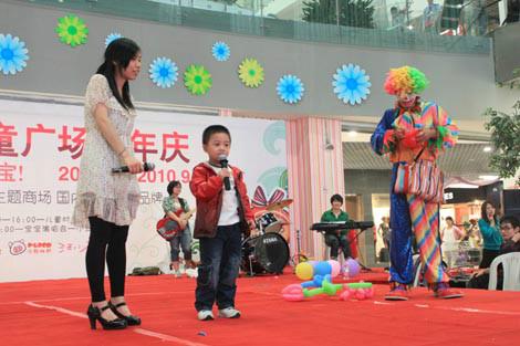 供應(yīng)深圳市小丑，小丑表演，小丑*，小丑便宜價(jià)格