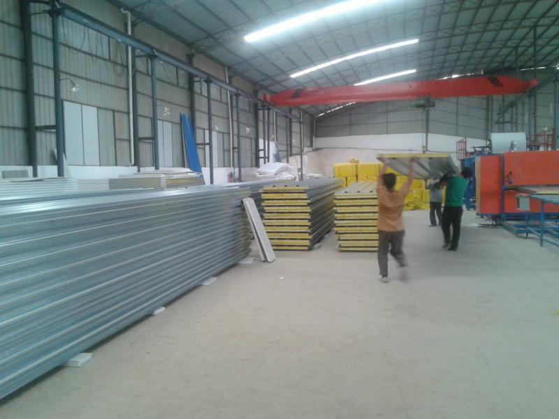 供應云南蘇工彩鋼巖棉復合板