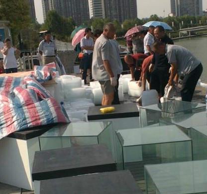 新鄉(xiāng)降溫冰塊廠家直銷圖片