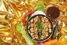 御品皇三汁燜鍋加盟 總部扶持 四季賺錢！