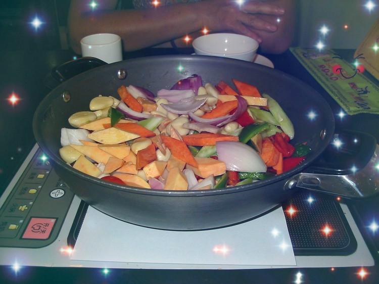 北京御品皇三汁鍋加盟加盟，讓您凈賺！