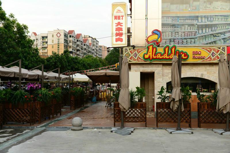 供應(yīng)南京太陽(yáng)傘廠家南京太陽(yáng)傘訂做