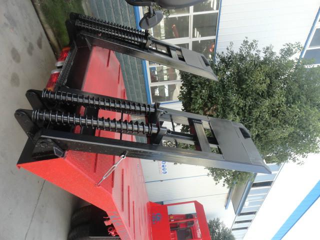 供應(yīng)解放110馬力挖機(jī)平板運(yùn)輸車(chē)