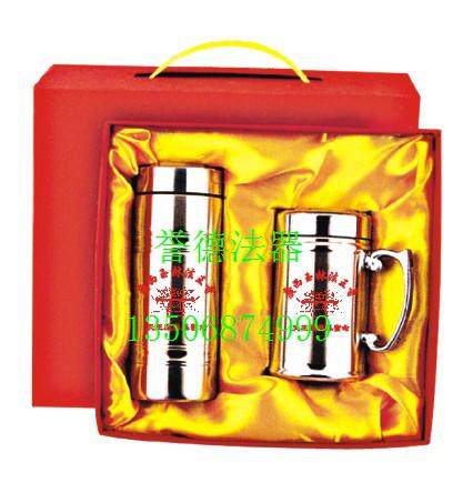 供應(yīng)不銹鋼保溫杯紫砂杯批發(fā)價格