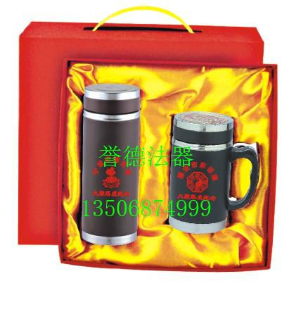 供應(yīng)不銹鋼保溫杯紫砂杯批發(fā)價格