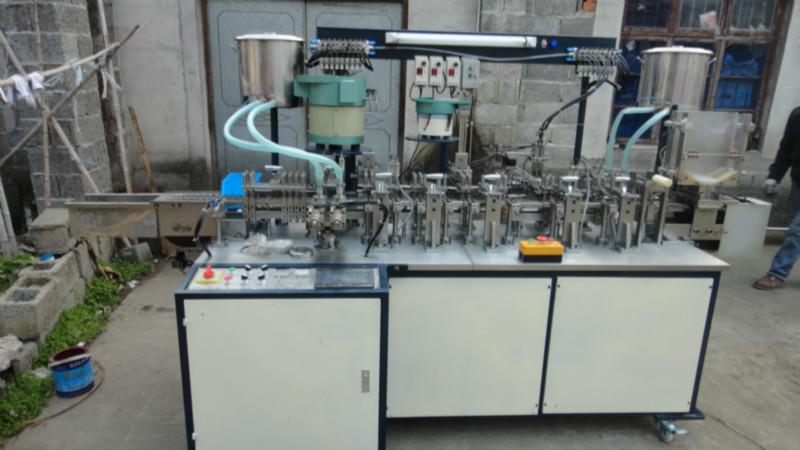 供應分水鎮(zhèn)筆芯機廠家直銷價