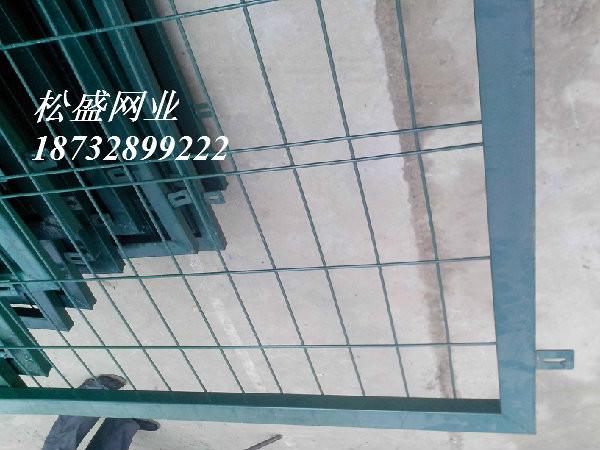供應(yīng)內(nèi)蒙古鐵路護(hù)欄網(wǎng)施工 圍欄網(wǎng)安裝