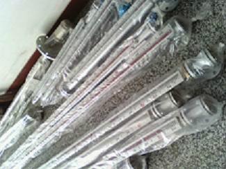 供應(yīng)UZ4.0-1800磁翻板液位計