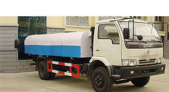 東風(fēng)康霸密封式垃圾車圖片