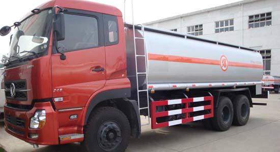 東風(fēng)天龍后雙橋油罐車20-25立方圖片