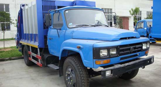 東風(fēng)140壓縮式垃圾車圖片