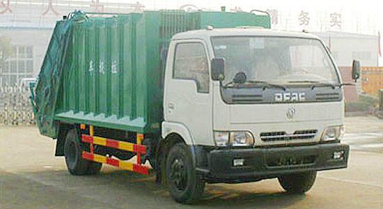 東風(fēng)多利卡壓縮式垃圾車圖片