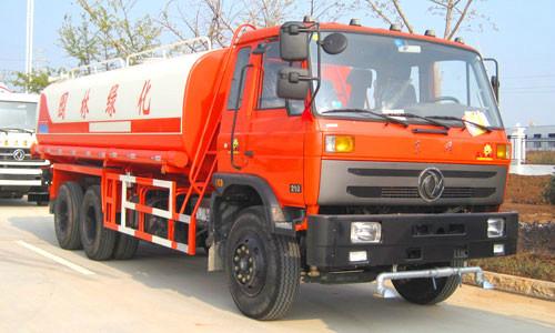 東風后雙橋灑水車圖片