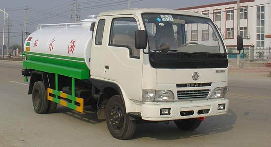 東風(fēng)金霸灑水車(chē)圖片
