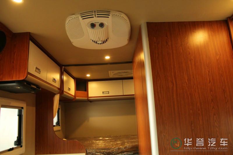 供應(yīng)豪華深圳旅居房車(chē)改裝