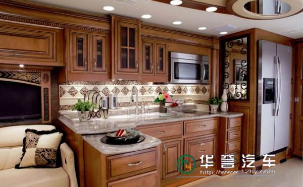 供應(yīng)豪華大巴房車改裝公司進(jìn)口房車，進(jìn)口房車供應(yīng)商