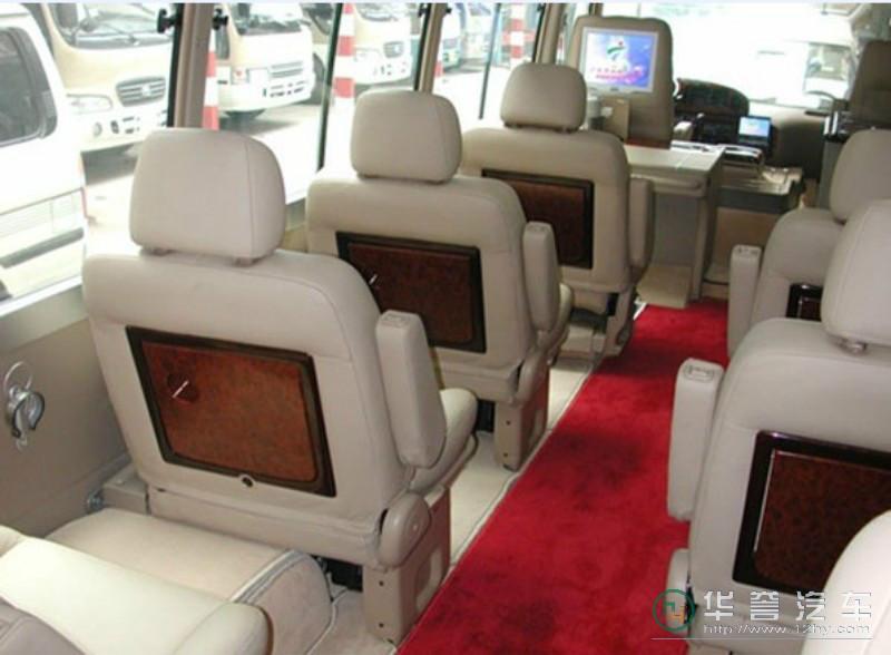 供應(yīng)中巴考斯特座椅、座椅改裝、內(nèi)飾改裝