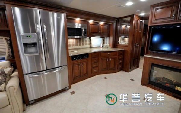 供應大巴房車可以睡多少個人進口大巴房車，房車設計公司