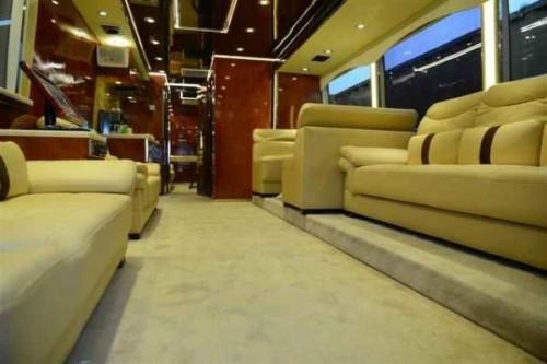 供應(yīng)廣東大巴房車改裝供應(yīng)商、豪華大巴房車改裝供應(yīng)商、改裝供應(yīng)商