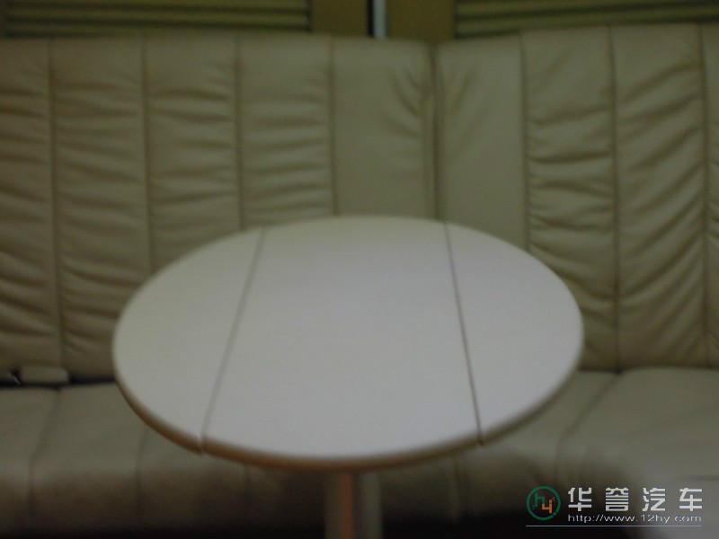 供應(yīng)全順改裝旅居房車全順改裝內(nèi)飾