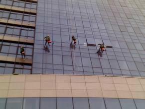 供應(yīng)合肥外墻清洗/高空外墻清洗價(jià)格