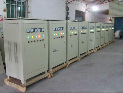 廠家直銷數(shù)控穩(wěn)壓器 數(shù)控穩(wěn)壓電源 AVR工業(yè)型數(shù)控穩(wěn)壓電源 SVC全自動高精度穩(wěn)壓器