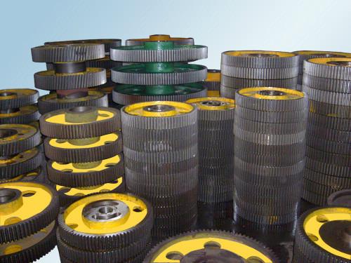 供應(yīng)機(jī)械剪板機(jī)Q11-13X2500小齒輪