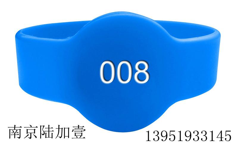 供应EM4200LF低频圆头硅胶手表卡RFID