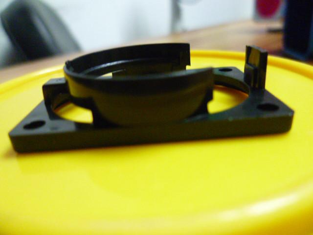 供應(yīng)深圳塑料喇叭支架廠家，多媒體喇叭配件，電聲喇叭配件，喇叭批發(fā)廠家