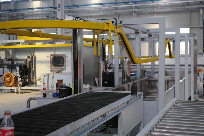 供應(yīng)懸掛鏈全自動(dòng)超聲波清洗機(jī)