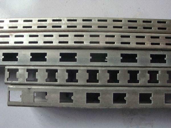 供應(yīng)電動(dòng)沖孔機(jī)不銹鋼防盜網(wǎng)沖孔機(jī)