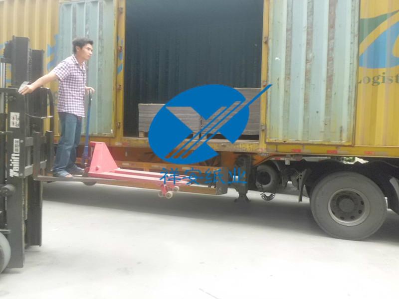 供應(yīng)福建A級灰板紙/平面平整度好/印刷平整/尺寸*