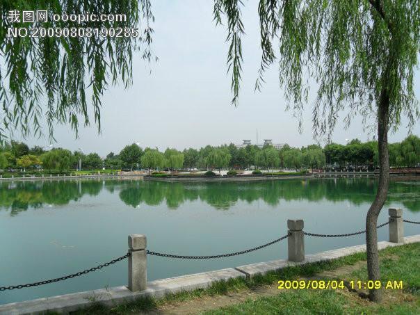 供應(yīng)人工湖水處理設(shè)備